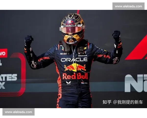 F1年度总冠军荣耀之路与赛季关键赛事全景解析