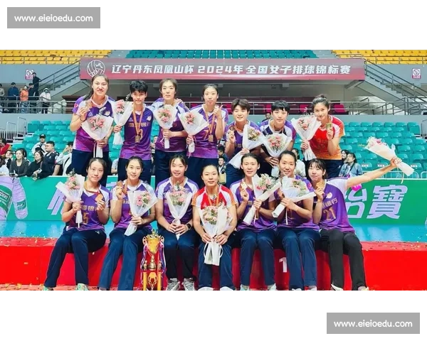 女排巅峰对决引爆全网关注老将新星同场争锋争夺决赛关键席位之战